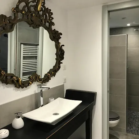 Le Nid Apartment *